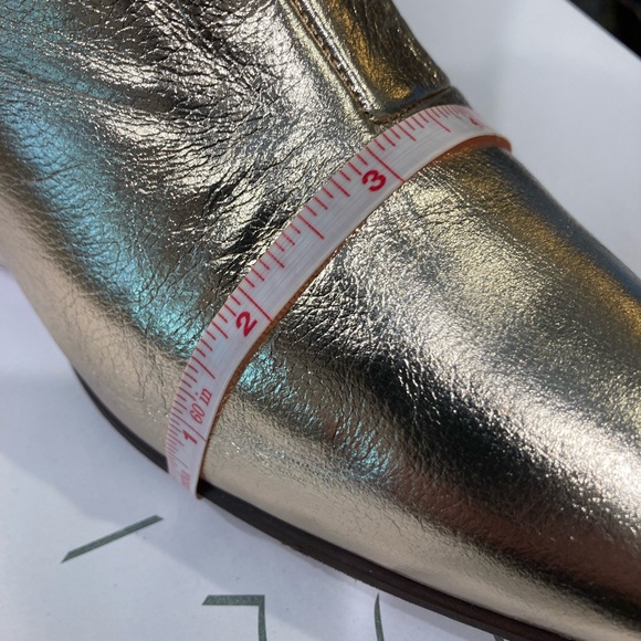 ✨Gold Leather Boots ✨ - Picture 7 of 7